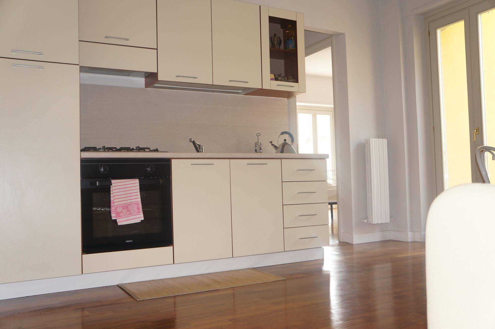 Lullymia Bed & Breakfast Crotone Exterior photo